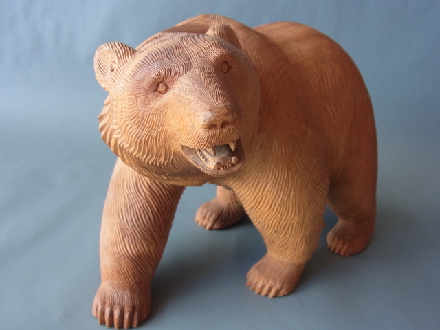 木工芸品　木彫熊